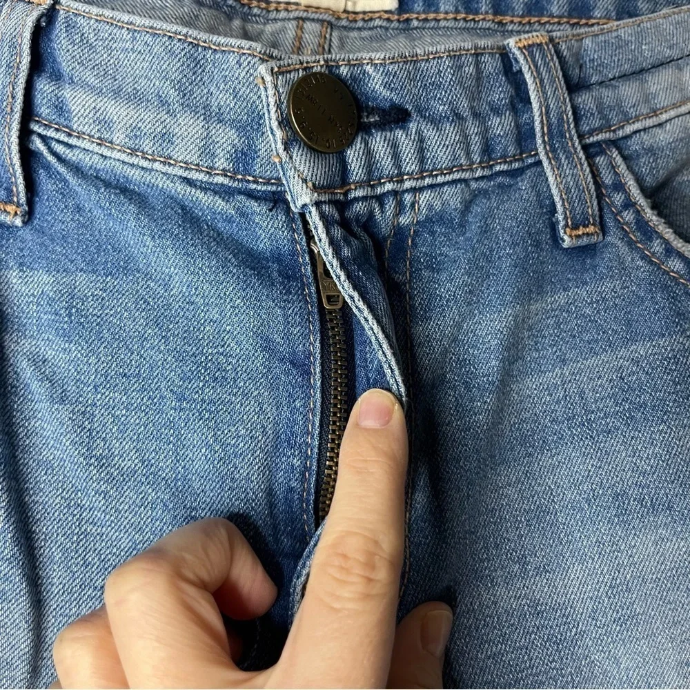 CURRENT/ELLIOT The Fling Boyfriend Fit Tattered Destroy Distressed Jeans